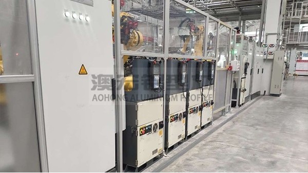 車間作業如何用鋁型材圍欄實現安全靈活？