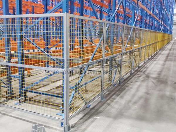 倉庫鋁型材圍欄3